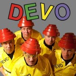 Скончался гитарист легендарной группы «Devo»